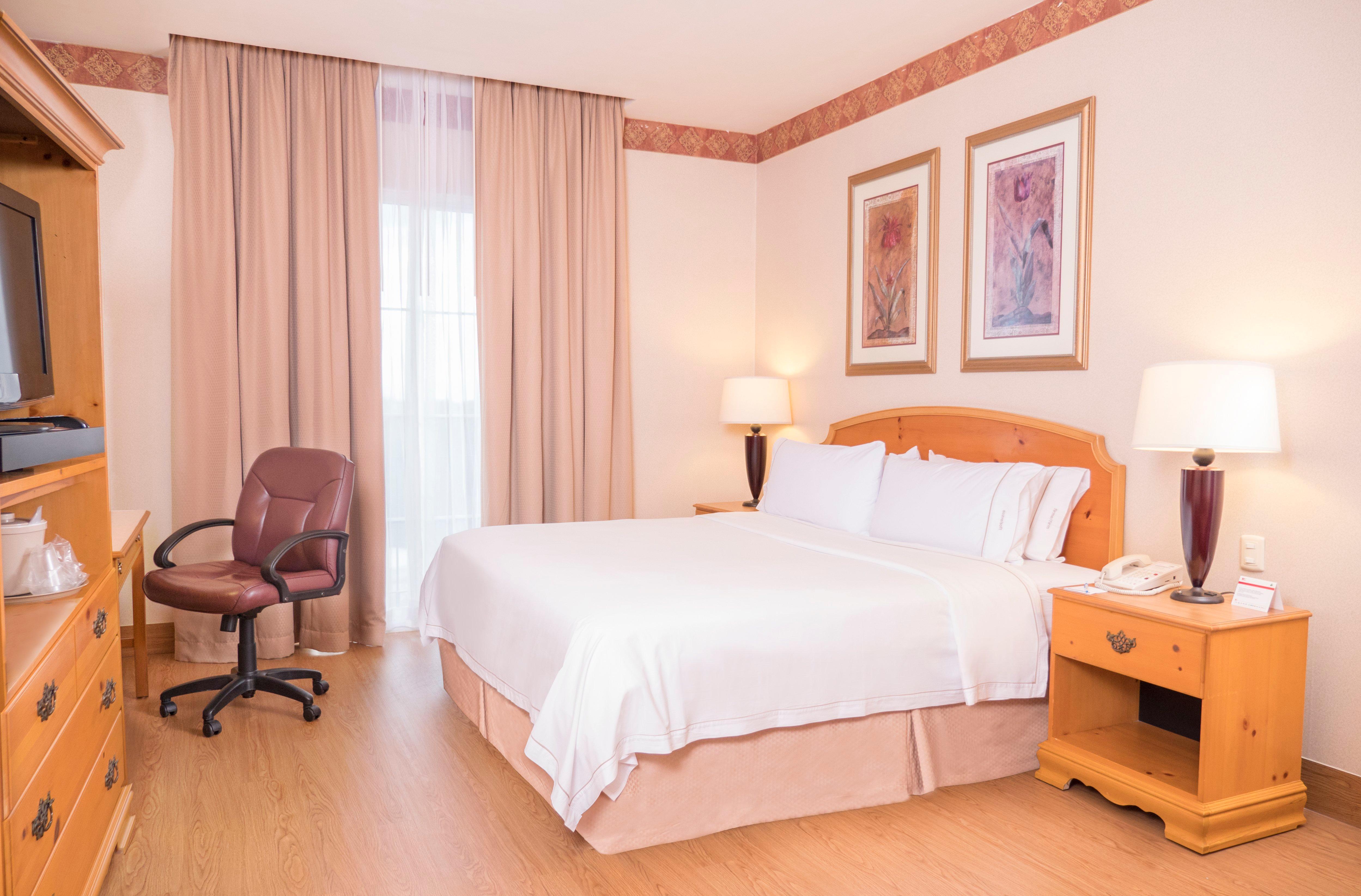 Holiday Inn Express Silao-Aeropuerto Bajio By Ihg Bagian luar foto