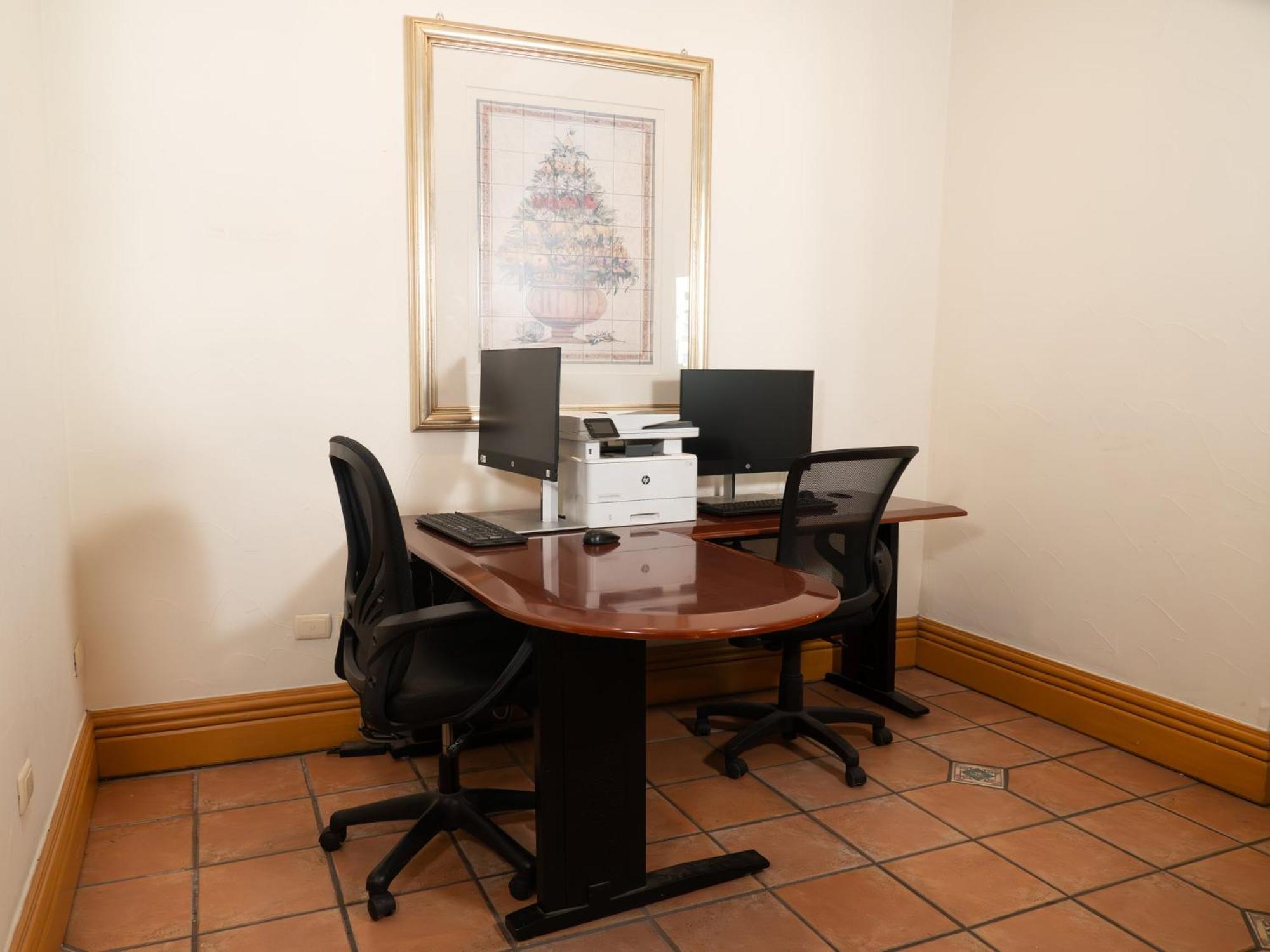Holiday Inn Express Silao-Aeropuerto Bajio By Ihg Bagian luar foto